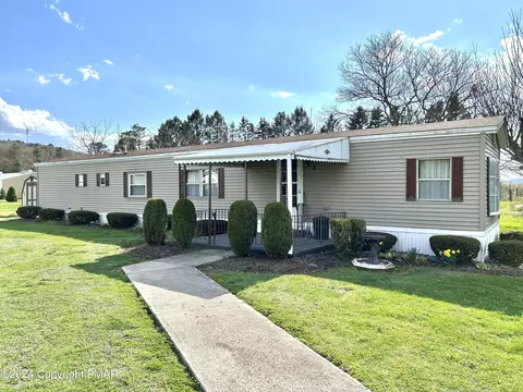 88 Wagner St, Lehighton, PA 18235