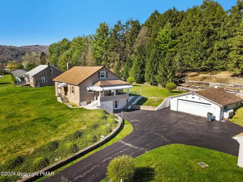 3800 Little Gap Rd, Palmerton, PA 18071