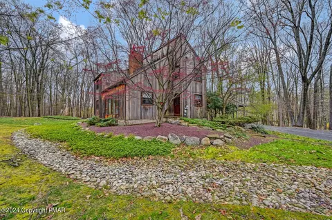 580 S 6th St, Bangor, PA 18013