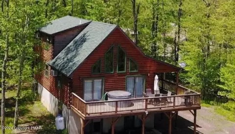 275 W Hillary Drive W Dr, Freeland, PA 18224