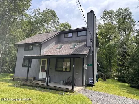 166 Tepee Dr, Pocono Lake, PA 18347