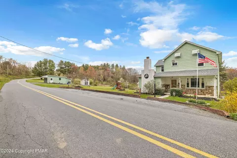 209 Floyd Dr, Kunkletown, PA 18058