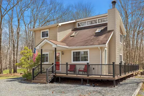 26 Wilde Gln, Albrightsville, PA 18210