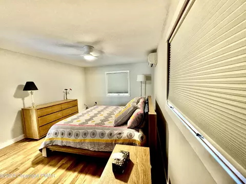 225 Whippoorwill Dr, Bushkill, PA 18324 photo 17