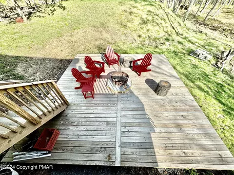 225 Whippoorwill Dr, Bushkill, PA 18324 photo 34