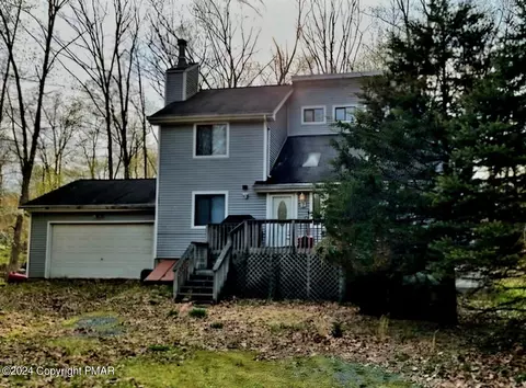 401 Snow Mass Rd, Henryville, PA 18332