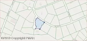 11 Oak Leaf Ln, Pocono Lake, PA 18347