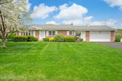 2401 Coolidge St, Allentown, PA 18104