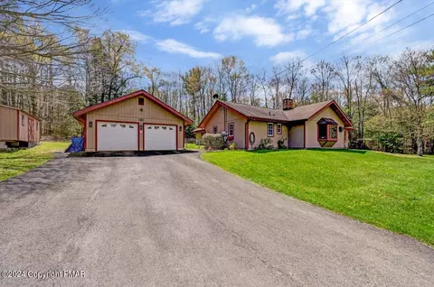 3333 Mountain Laurel Ln, Pocono Pines, PA 18350