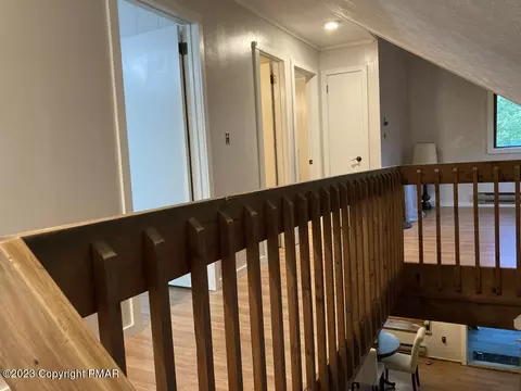 2115 Apley Dr, Bushkill, PA 18324 photo 8