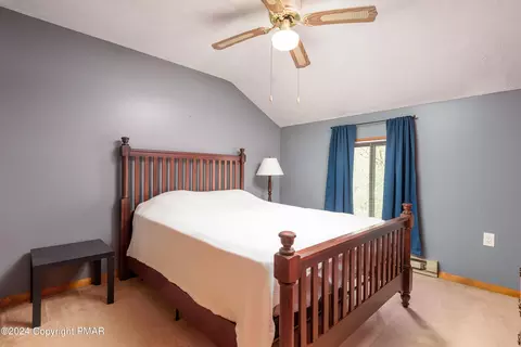 120 Cornwall Pl, Bushkill, PA 18324 photo 21