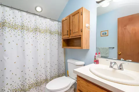 120 Cornwall Pl, Bushkill, PA 18324 photo 20