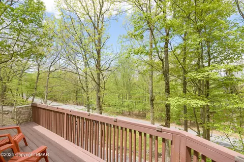 120 Cornwall Pl, Bushkill, PA 18324 photo 30