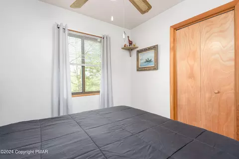 120 Cornwall Pl, Bushkill, PA 18324 photo 13