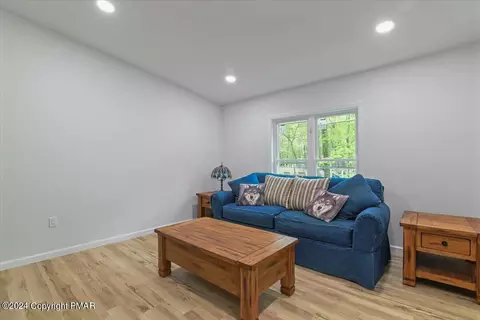 171 Davis Cir, Bushkill, PA 18324 photo 16