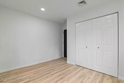 171 Davis Cir, Bushkill, PA 18324 photo 27