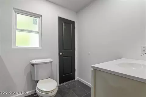 171 Davis Cir, Bushkill, PA 18324 photo 21