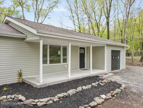 171 Davis Cir, Bushkill, PA 18324 photo 6