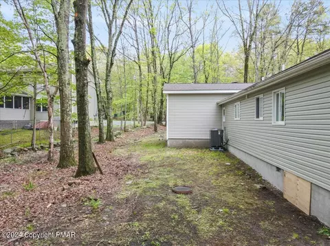 171 Davis Cir, Bushkill, PA 18324 photo 40