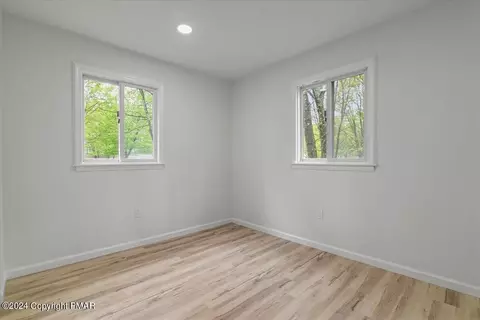 171 Davis Cir, Bushkill, PA 18324 photo 26