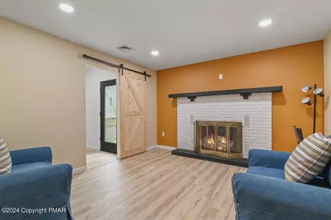171 Davis Cir, Bushkill, PA 18324 photo 14