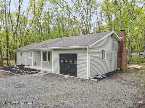 171 Davis Cir, Bushkill, PA 18324 photo 35