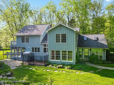 112 110 Shire Ln, East Stroudsburg, PA 18301