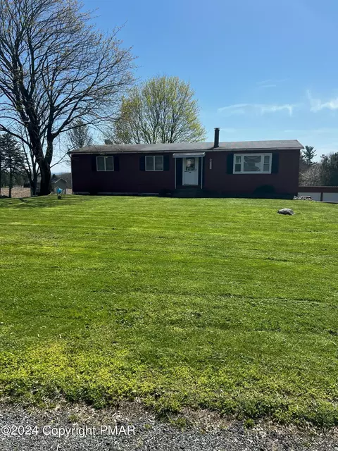 2359 Yost Rd, Bath, PA 18014