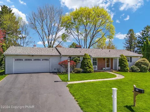 201 Ridgewood Rd, Easton, PA 18045