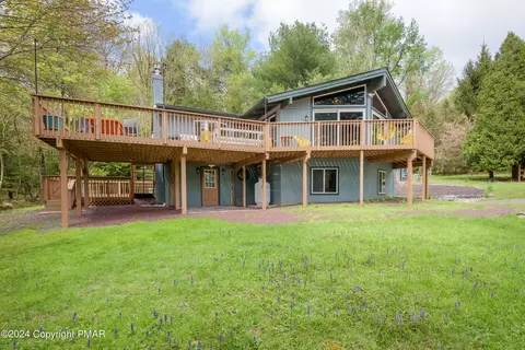 2279 Pa-534, Albrightsville, PA 18210