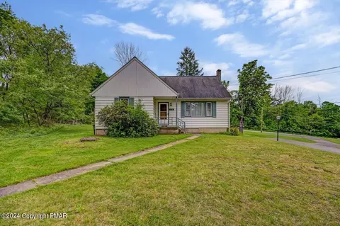 2736 Wigwam Park Rd, East Stroudsburg, PA 18301