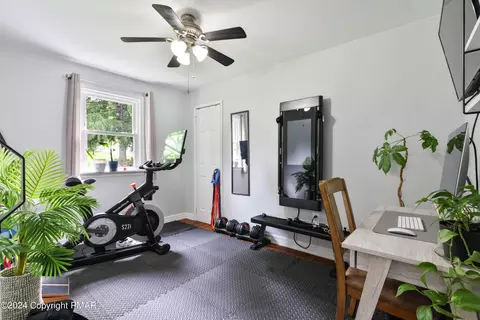 1884 Reading Dr, Bethlehem, PA 18015 photo 18