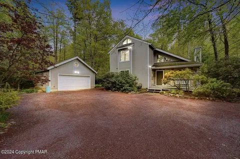 328 Long View Ln, Pocono Pines, PA 18350