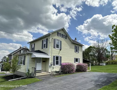 752 Chestnut St, Bangor, PA 18013