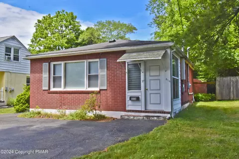 516 Mill Creek Rd, East Stroudsburg, PA 18301