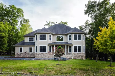 134 Waverly Dr, East Stroudsburg, PA 18302