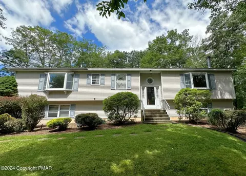 6311 Mountainview Rd, East Stroudsburg, PA 18301