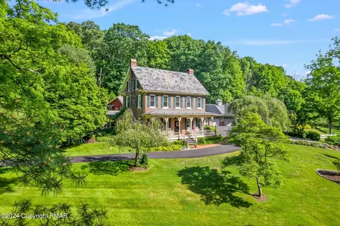 6431 Franklin Hill Rd, East Stroudsburg, PA 18301