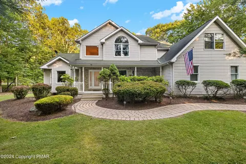 259 Sycamore Dr, East Stroudsburg, PA 18301