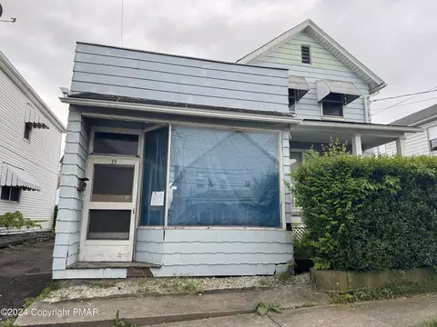 35 W South St, Nanticoke, PA 18634
