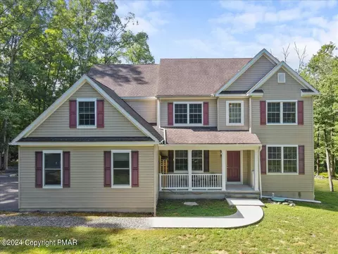123 Lost Lantern Ln, East Stroudsburg, PA 18301