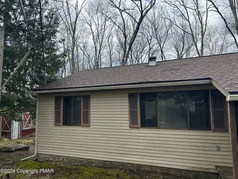 162 Ness Rd, Dingmans Ferry, PA 18328 photo 24