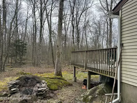 162 Ness Rd, Dingmans Ferry, PA 18328 photo 16