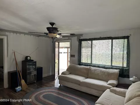 162 Ness Rd, Dingmans Ferry, PA 18328 photo 2