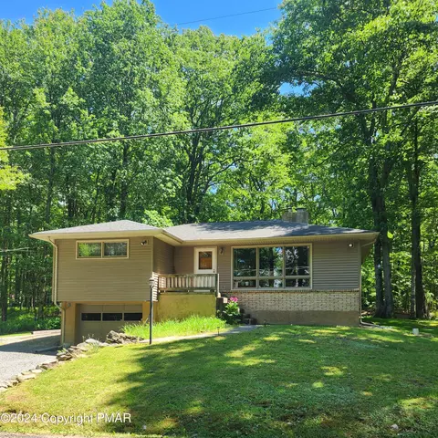 287 Indian Lake Trl, White Haven, PA 18661