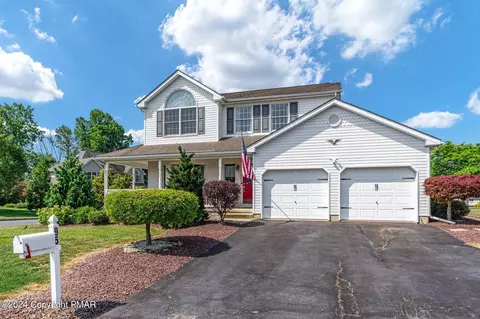 95 Genoga Ave, Wind Gap, PA 18091
