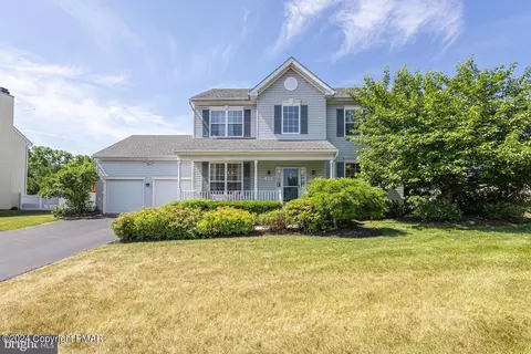 819 Welsh Rd, Schwenksville, PA 19473