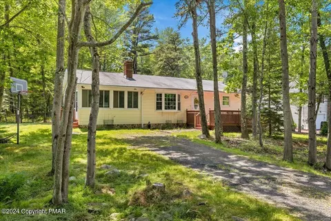 6299 Laurel Rd, Pocono Summit, PA 18346