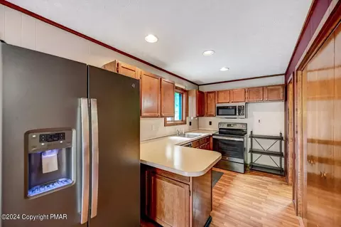 6039 Decker Rd, Bushkill, PA 18324 photo 42