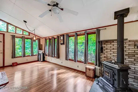 6039 Decker Rd, Bushkill, PA 18324 photo 26